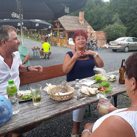 Çiftlik konaklama Wrzosowa Przystan *